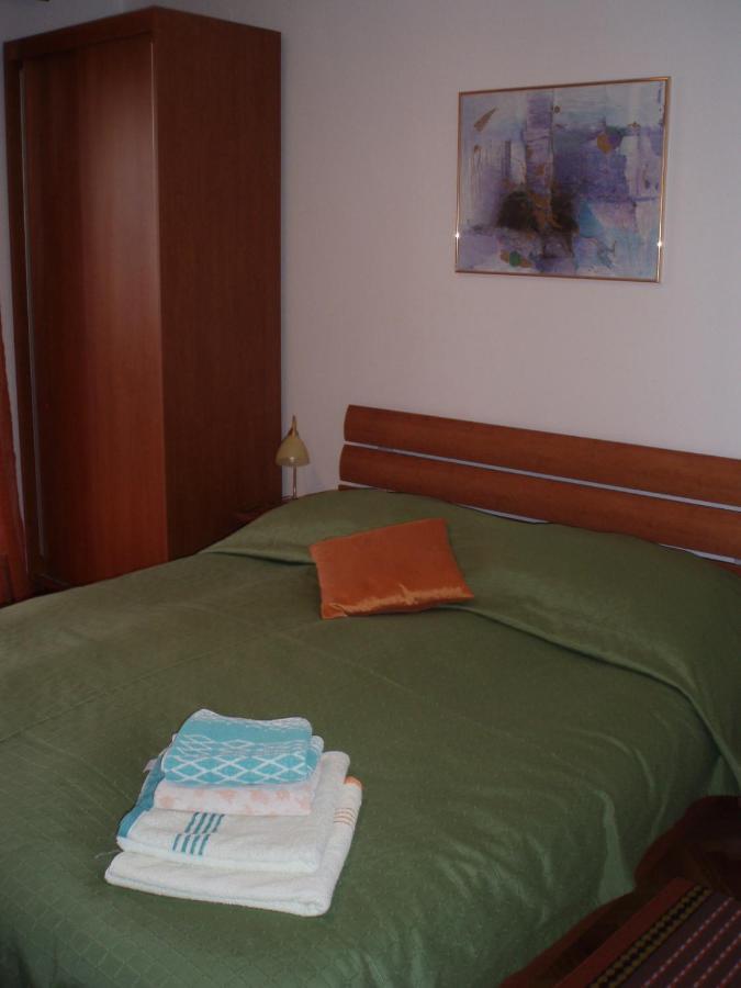 Apartments And Rooms Irena Rovinj Kültér fotó